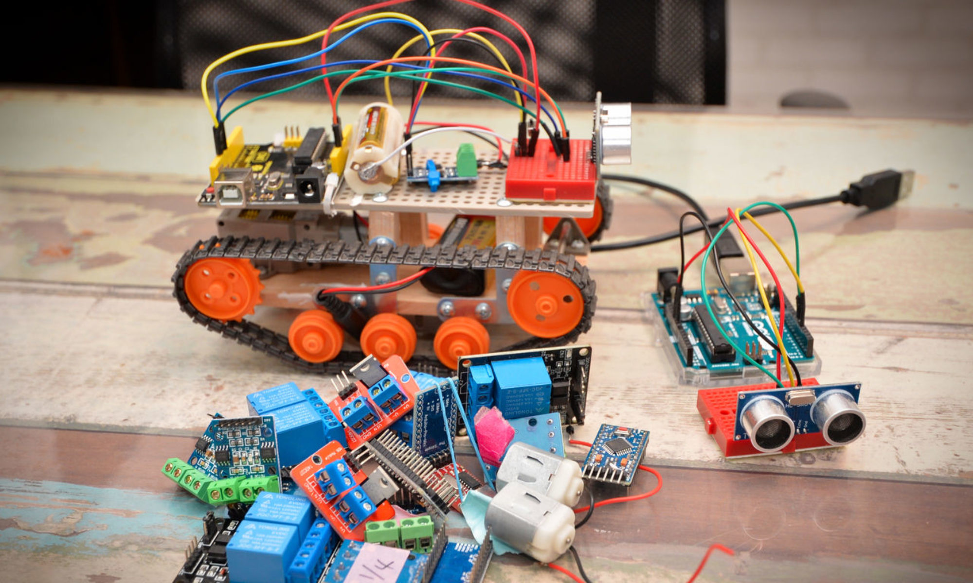 電子工作とArduinoプログラミング教室